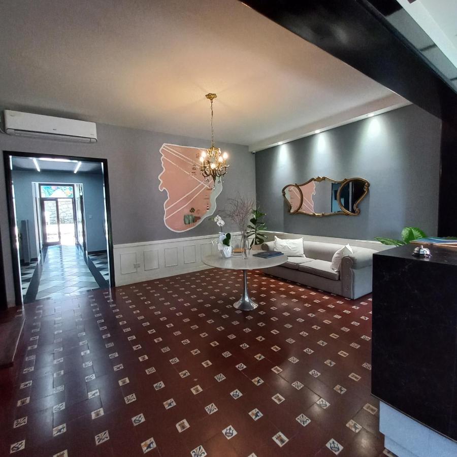 Villa De La Torre Mar del Plata Exteriör bild